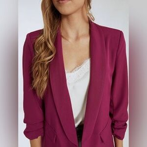 Shoulder Brazilian brand burgundy Tailored relaxed Blazer women's size Medium